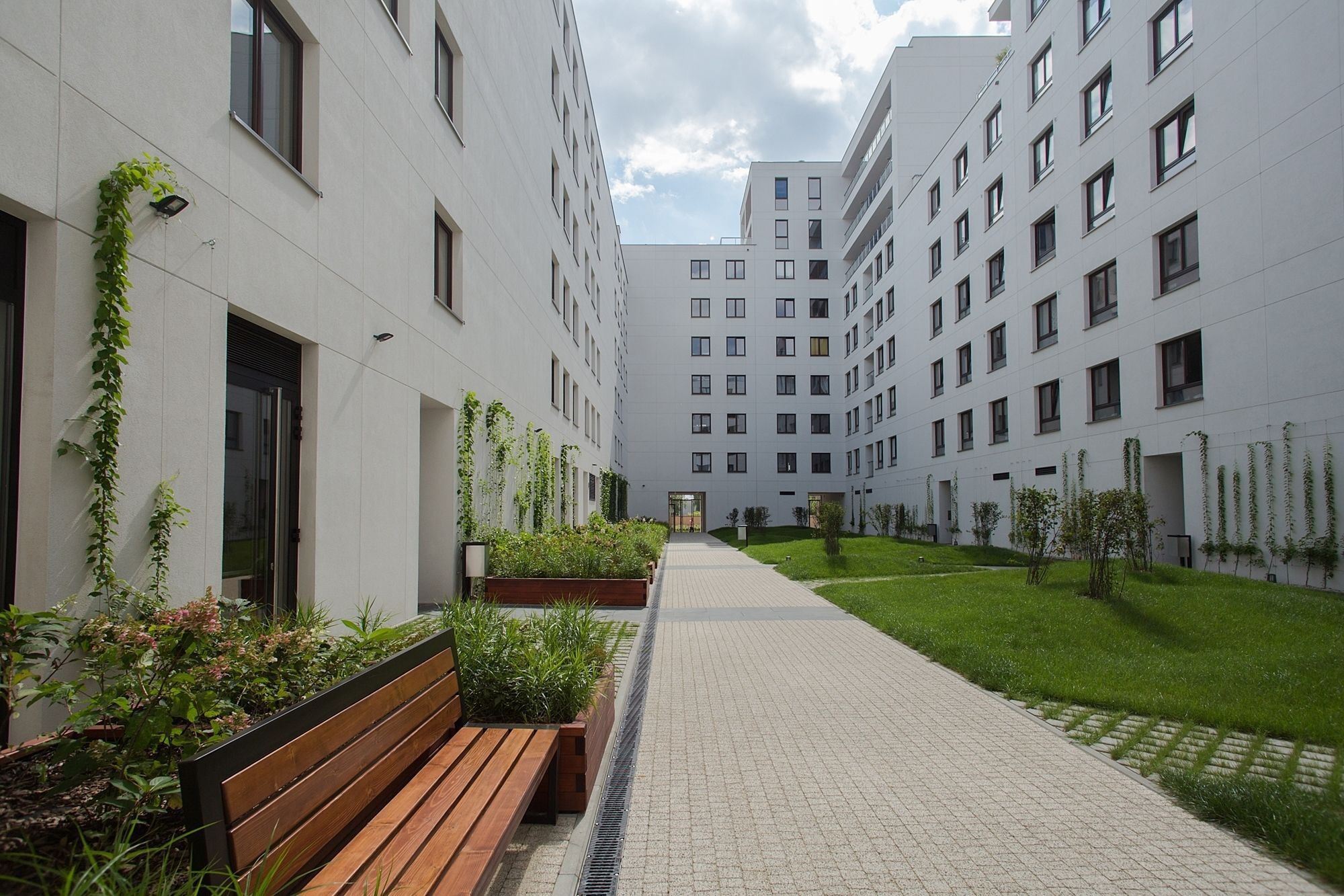 Shortstaypoland Wynalazek Warschau Exterior foto